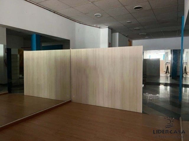 Local Commercial à vendre à La Flota, Murcie ville - 340 000 € (Ref: 9450743)