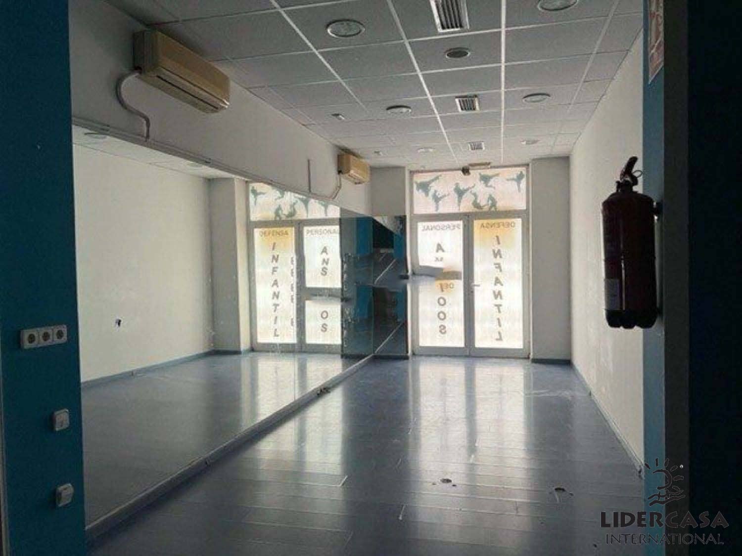 Local Commercial à vendre à Murcie ville - 340 000 € (Ref: 9450743)