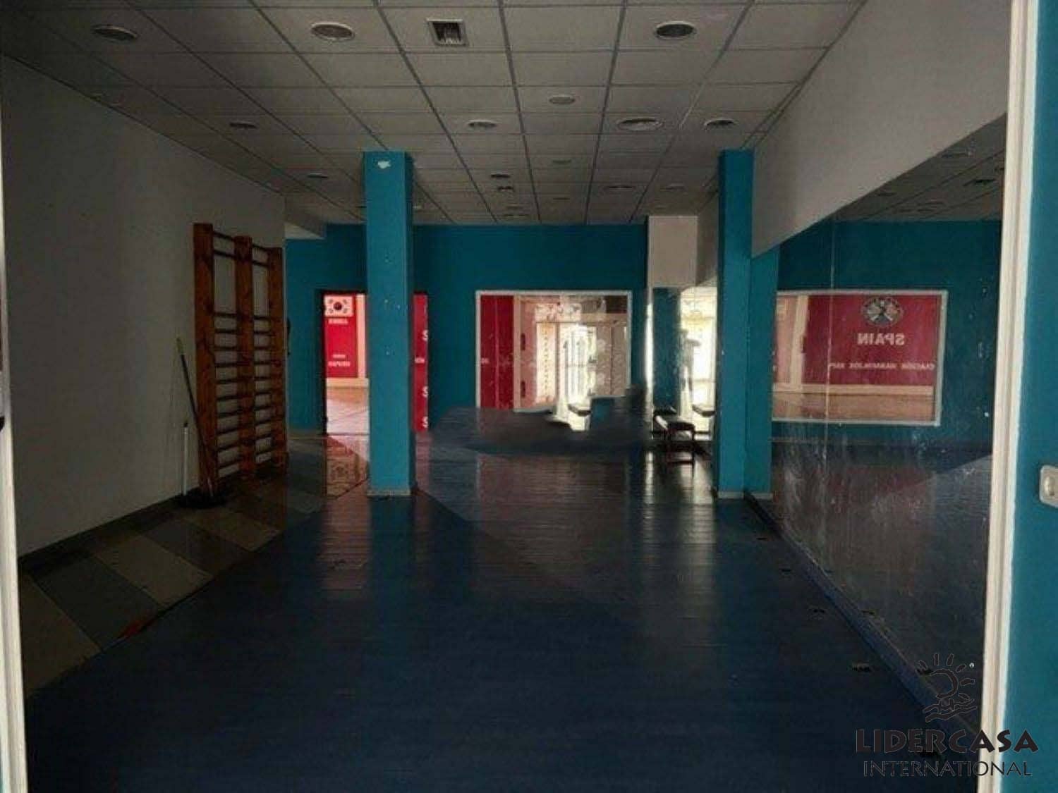 Local Commercial à vendre à Murcie ville - 340 000 € (Ref: 9450743)