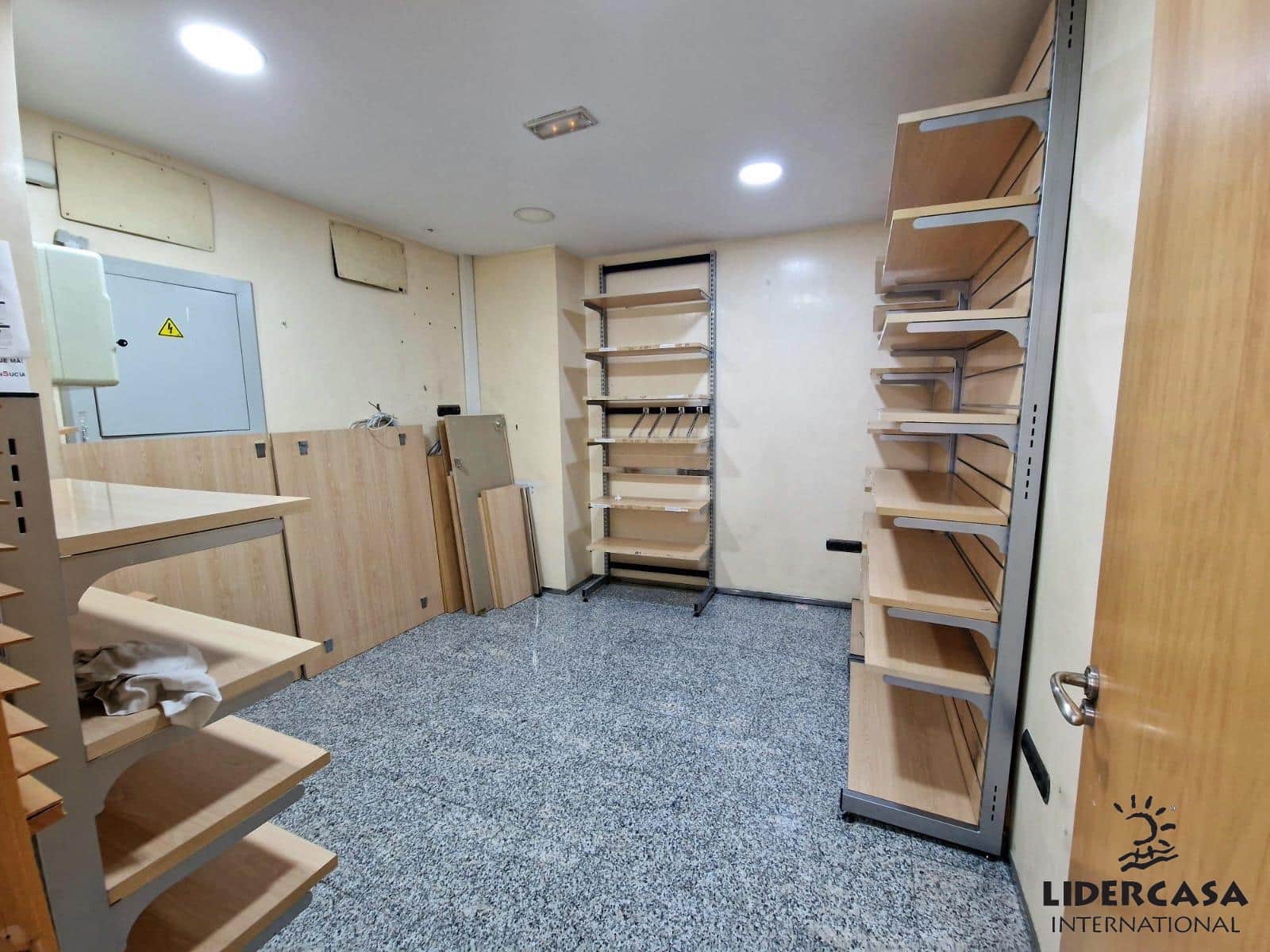 6 chambre Local Commercial à vendre à Murcie ville - 400 000 € (Ref: 9450748)