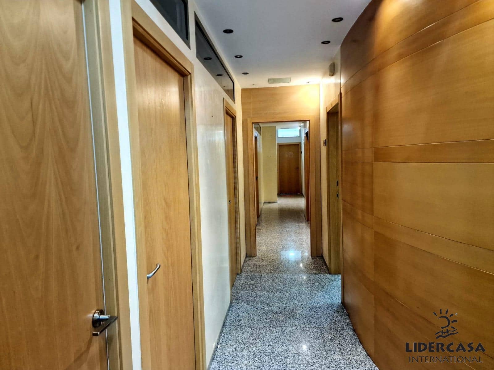 6 chambre Local Commercial à vendre à Murcie ville - 400 000 € (Ref: 9450748)