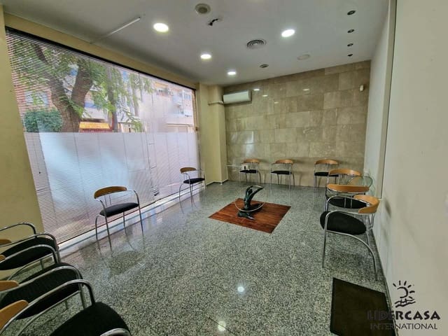6 quarto Comercial para venda em Santa María de Gracia, Múrcia cidade - 400 000 € (Ref: 9450748)
