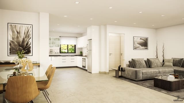 Chalet de 3 habitaciones en La Marina, Elche / Elx en venta con piscina garaje - 649.000 € (Ref: 9450749)