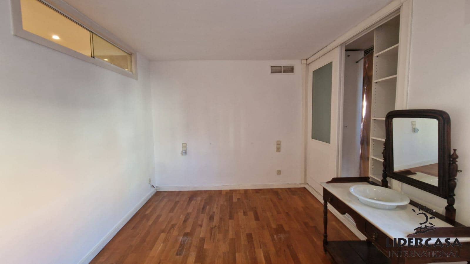 3 quarto Apartamento para arrendar em Murcia cidade com garagem - 1 000 € (Ref: 9450751)