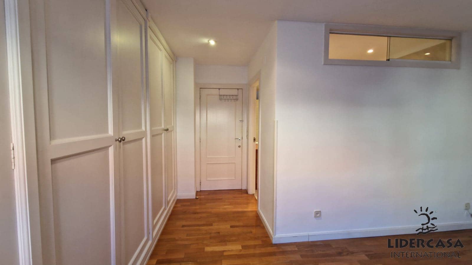 3 quarto Apartamento para arrendar em Murcia cidade com garagem - 1 000 € (Ref: 9450751)