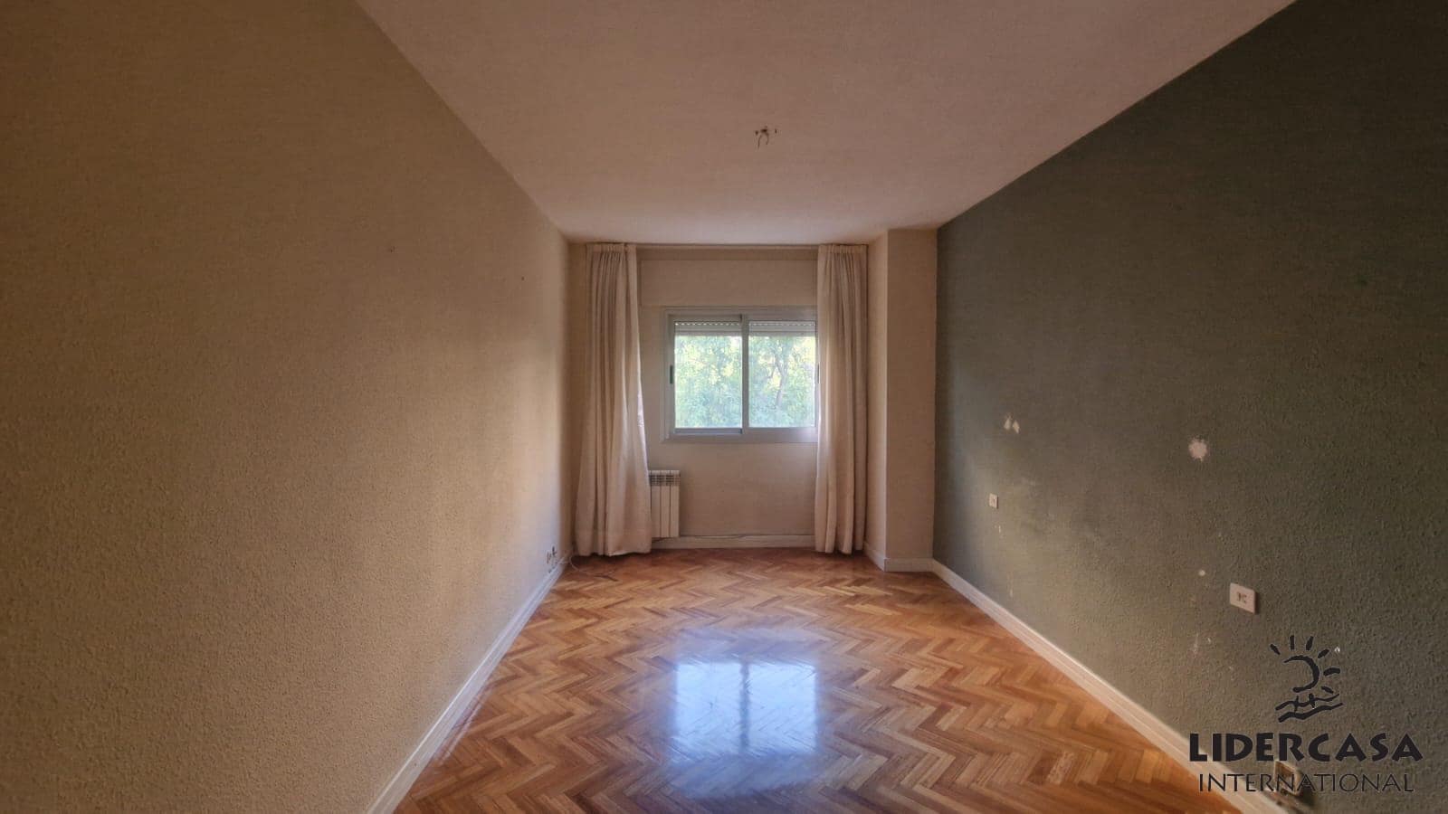 4 makuuhuone Asunto vuokrattavana paikassa Murcia kaupunki mukana 
autotalli - 1 200 € (Ref: 9450753)