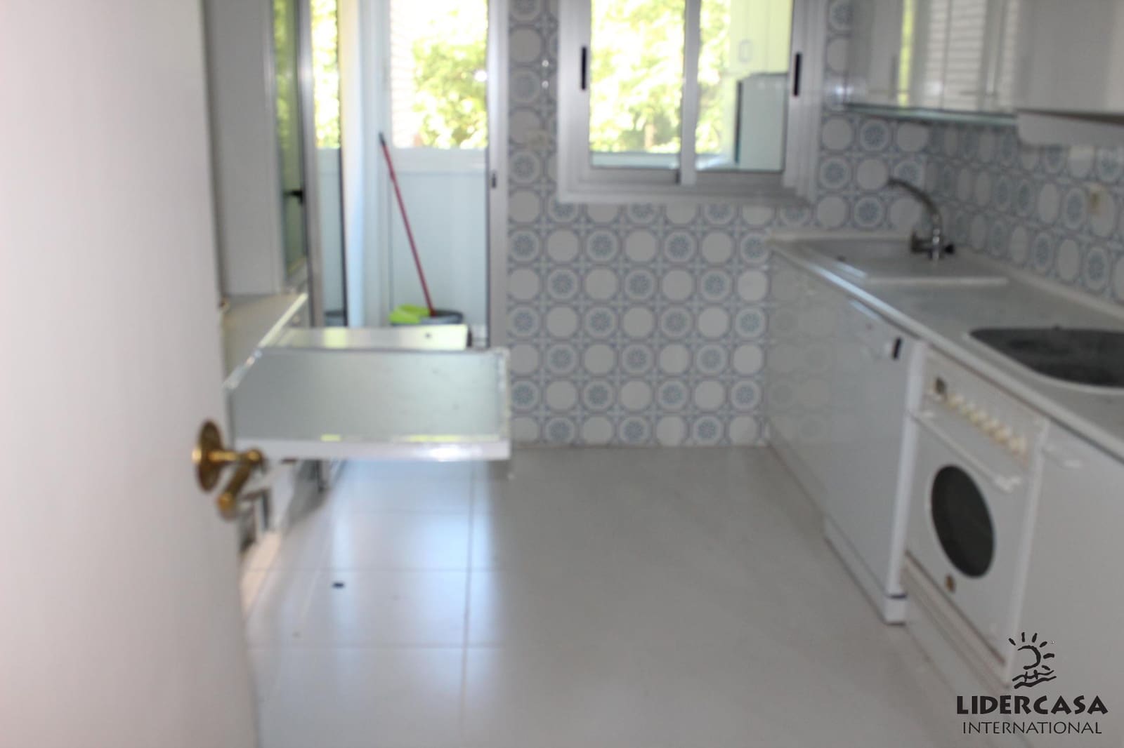 4 makuuhuone Asunto vuokrattavana paikassa Murcia kaupunki mukana 
autotalli - 1 200 € (Ref: 9450753)