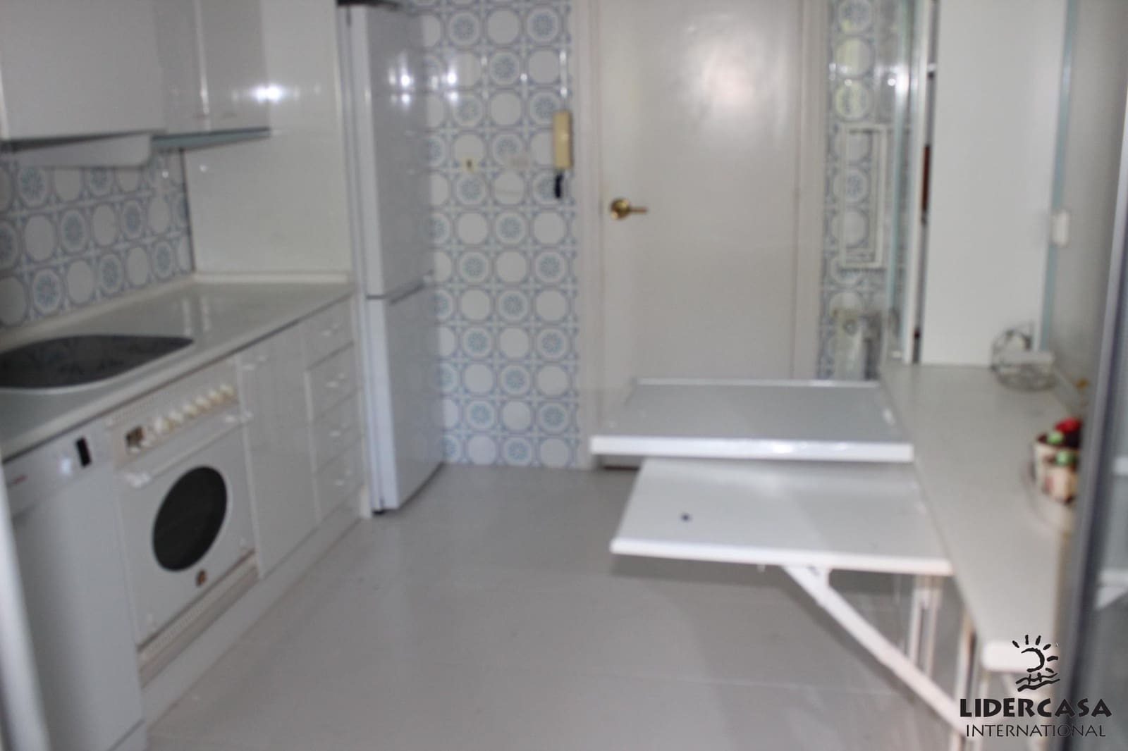 4 makuuhuone Asunto vuokrattavana paikassa Murcia kaupunki mukana 
autotalli - 1 200 € (Ref: 9450753)