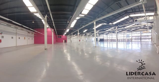 Commercial for sale in Ciudad, San Javier with garage - € 2,116,000 (Ref: 9450755)