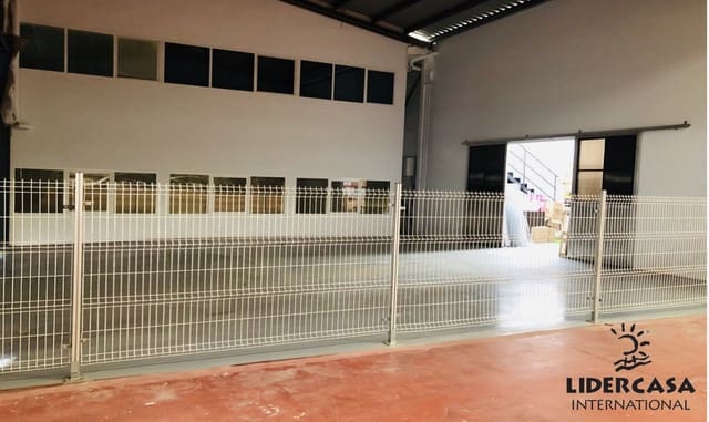 Commercial for sale in Ciudad, San Javier with garage - € 2,116,000 (Ref: 9450755)