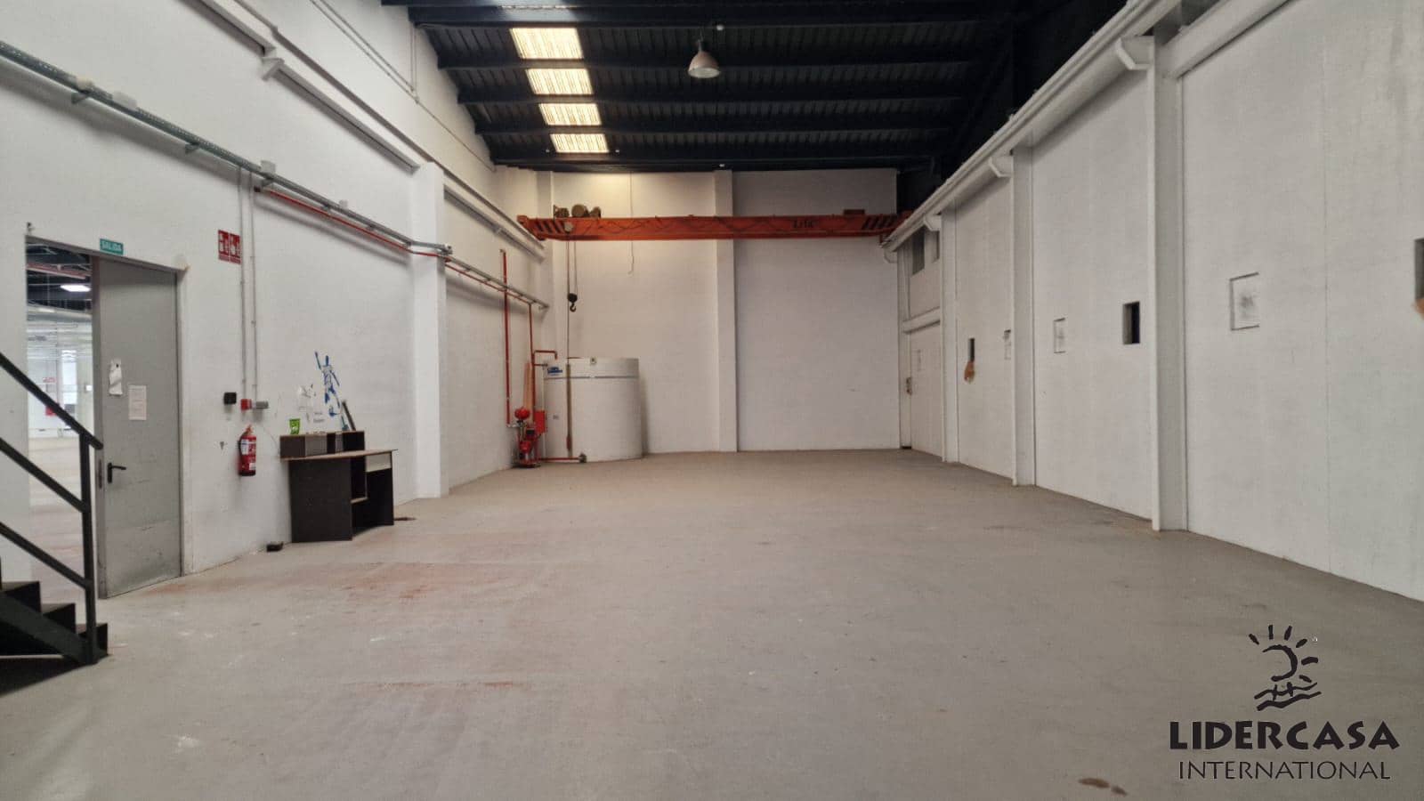 Commercial for sale in San Javier with garage - € 2,116,000 (Ref: 9450755)