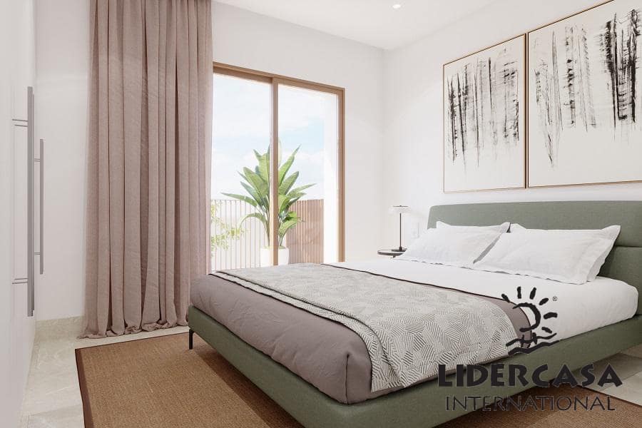 3 soveværelse Villa til salg i La Marina del Pinet med swimmingpool garage - € 565.000 (Ref: 9450756)