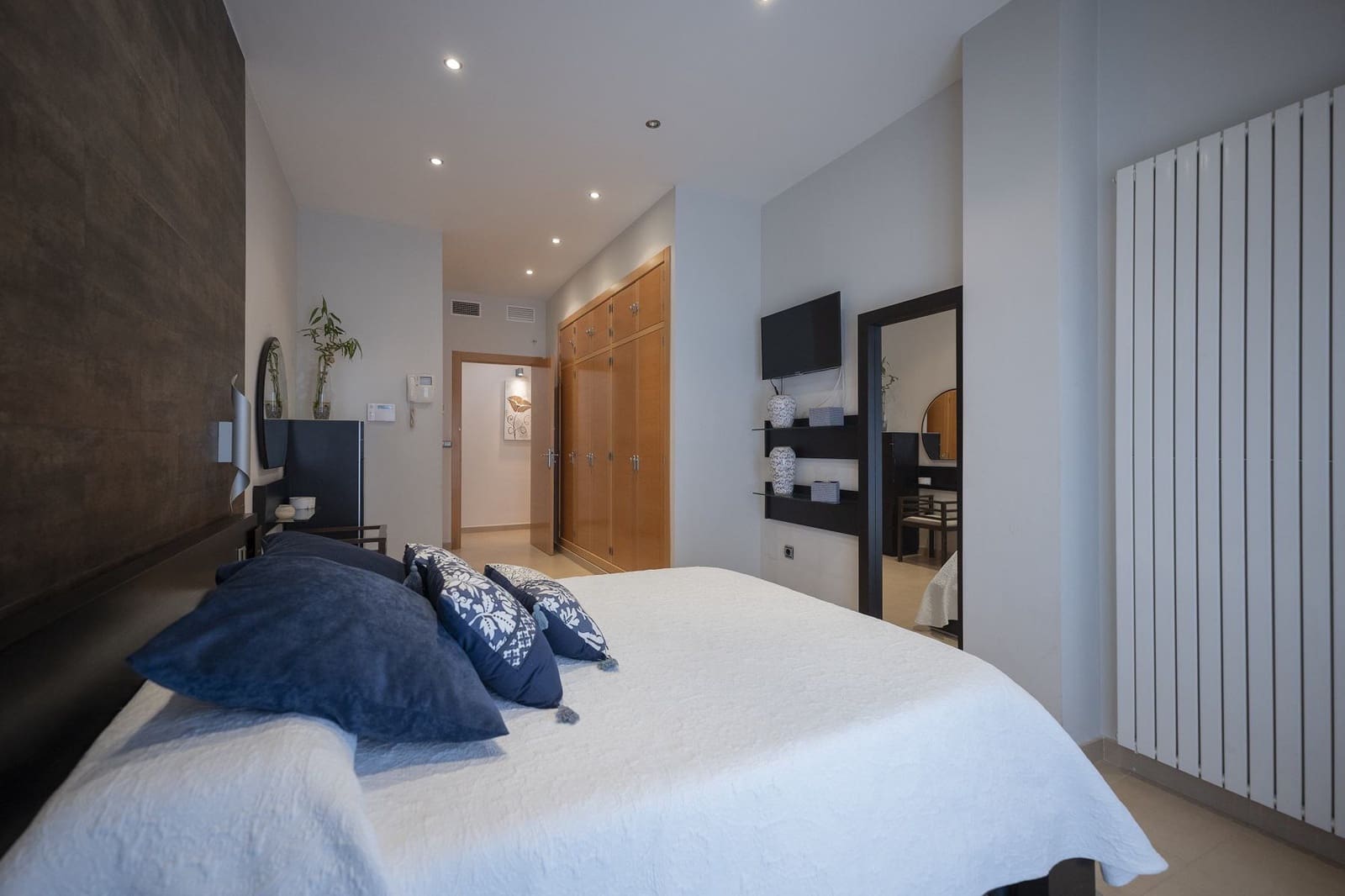 4 soverom Villa til salgs i Avileses med svømmebasseng garasje - € 1 850 000 (Ref: 9450759)