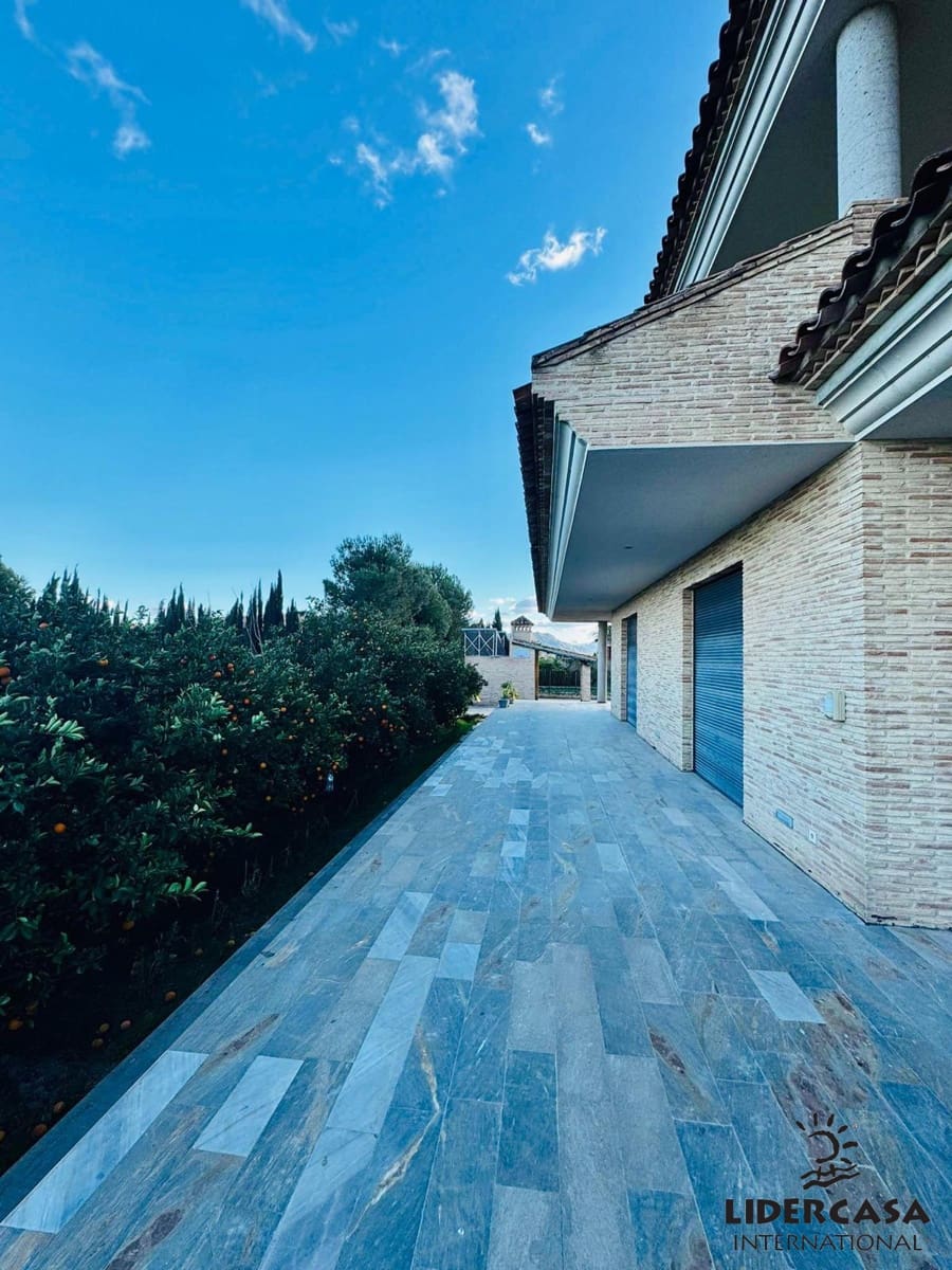 5 quarto Moradia para venda em Casillas com piscina garagem - 790 000 € (Ref: 9450760)