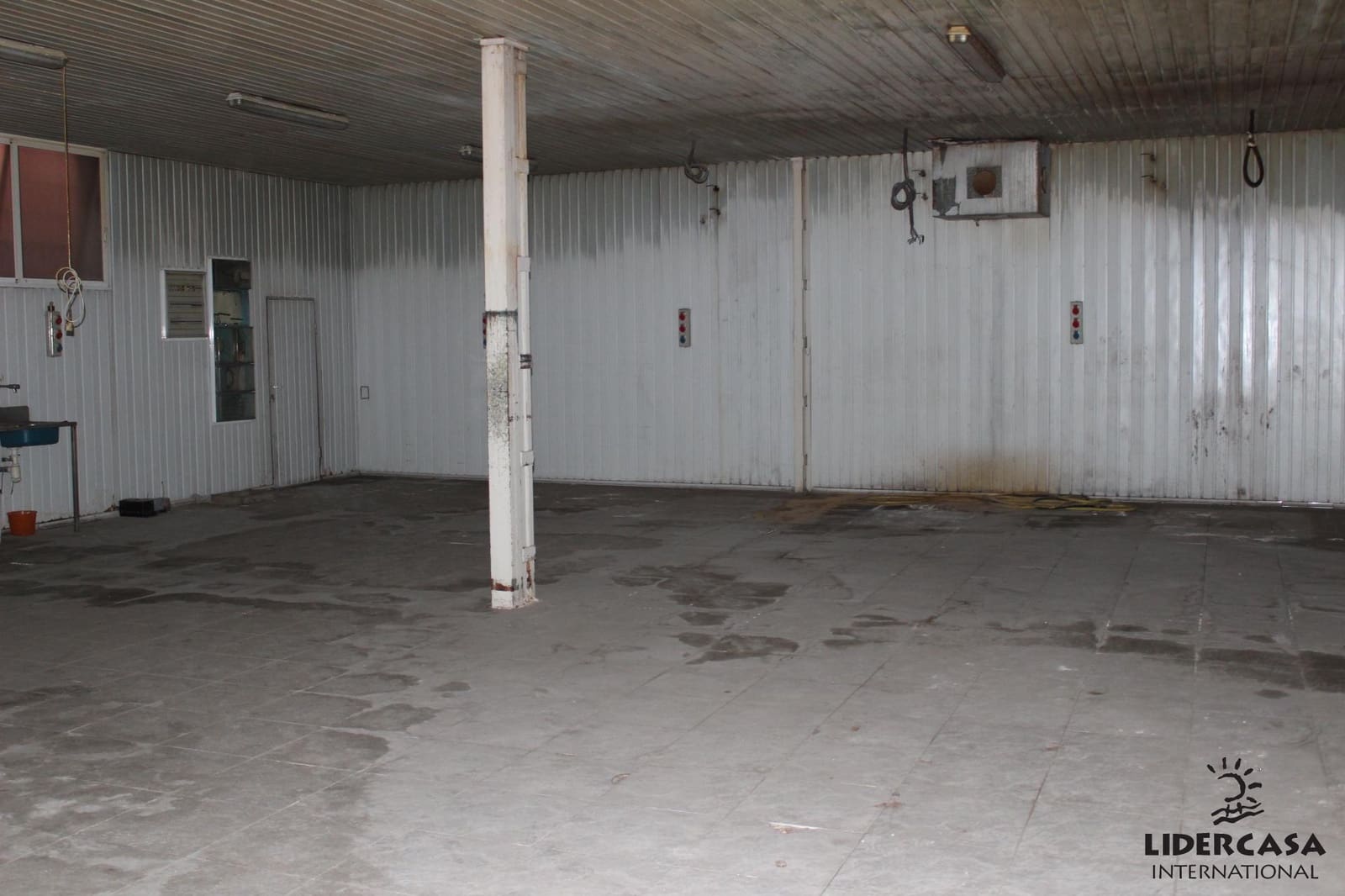 Kommersiell till salu i Murcia stad med garage - 400 000 € (Ref: 9450764)