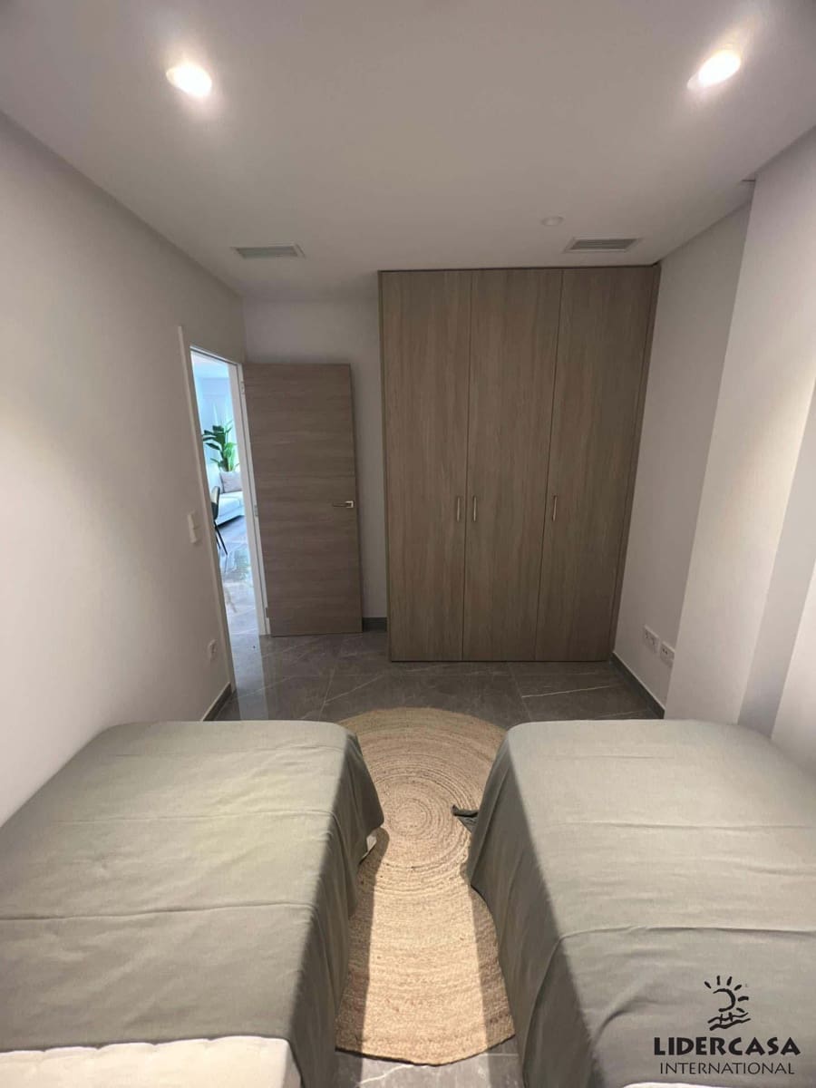 2 bedroom Apartment for sale in Xeresa with pool garage - € 250,000 (Ref: 9450765)