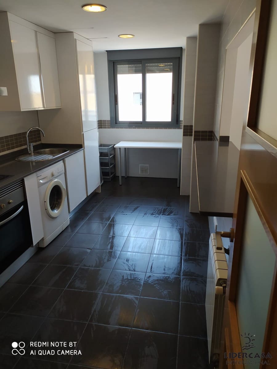 3 soveværelse Lejlighed til salg i Murcia by med garage - € 285.000 (Ref: 9450768)