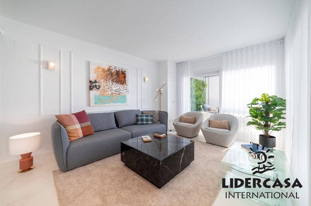 2 soveværelse Lejlighed til salg i Torrevieja med swimmingpool garage - € 574.000 (Ref: 9450772)