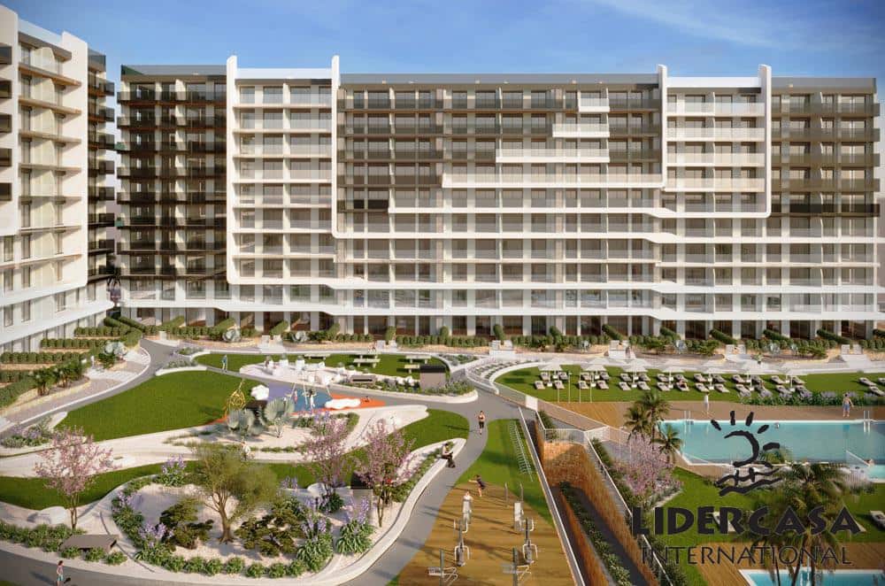 3 makuuhuone Kattohuoneisto myytävänä paikassa Torrevieja mukana uima-altaan 
autotalli - 339 000 € (Ref: 9450773)