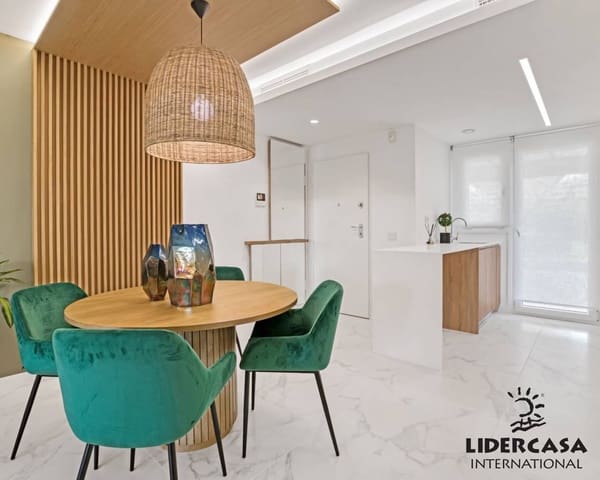 3 makuuhuone Kattohuoneisto myytävänä paikassa Punta Prima, Torrevieja mukana uima-altaan 
autotalli - 339 000 € (Ref: 9450773)