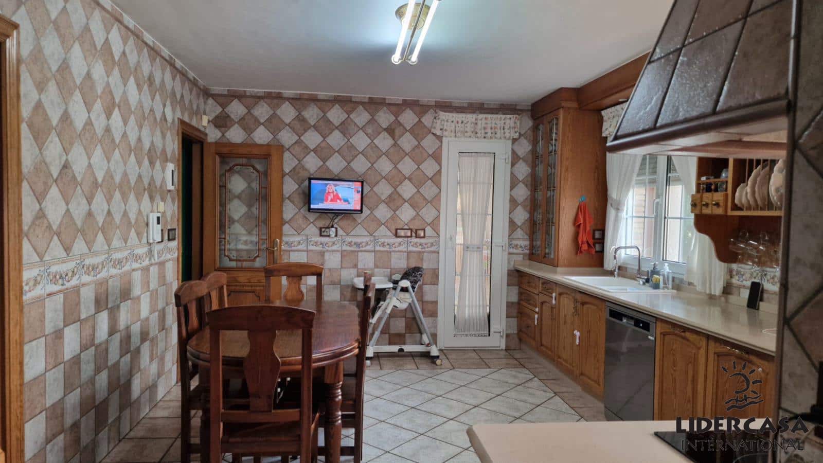 5 soverom Villa til salgs i El Raal med svømmebasseng garasje - € 649 950 (Ref: 9450777)