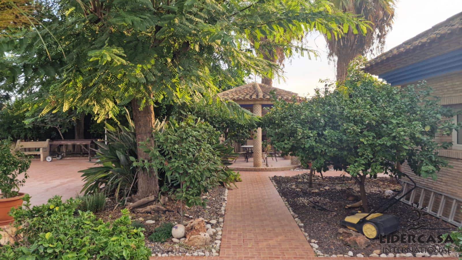 5 soverom Villa til salgs i El Raal med svømmebasseng garasje - € 649 950 (Ref: 9450777)