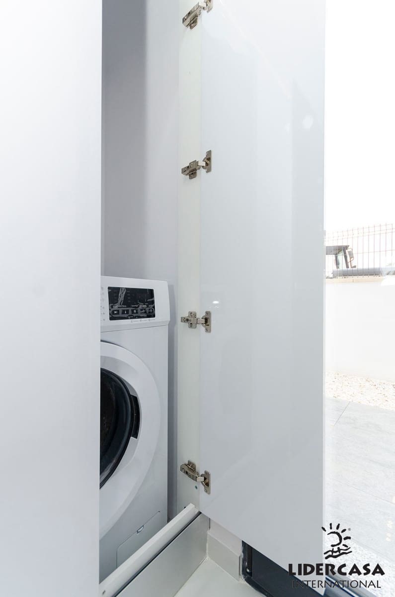 3 bedroom Semi-detached Villa for sale in Torrevieja with pool garage - € 385,000 (Ref: 9450781)