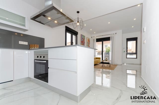 3 bedroom Semi-detached Villa for sale in El Chaparral - La Siesta - La Torreta, Torrevieja with pool garage - € 385,000 (Ref: 9450781)