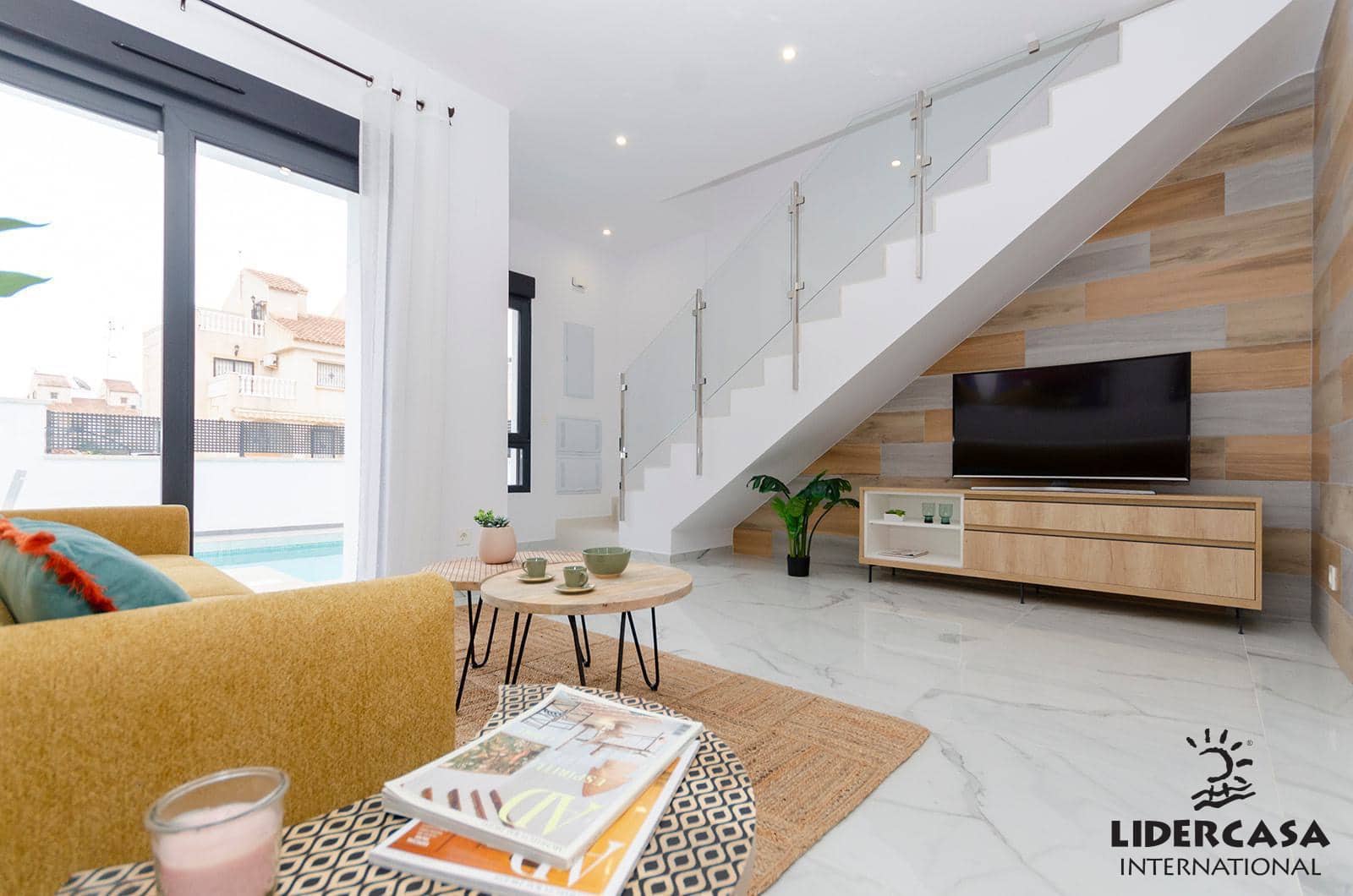 3 bedroom Semi-detached Villa for sale in Torrevieja with pool garage - € 385,000 (Ref: 9450781)