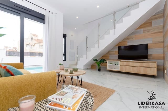 3 bedroom Semi-detached Villa for sale in El Chaparral - La Siesta - La Torreta, Torrevieja with pool garage - € 385,000 (Ref: 9450781)