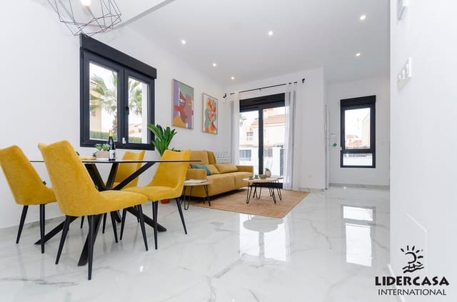 3 bedroom Semi-detached Villa for sale in El Chaparral - La Siesta - La Torreta, Torrevieja with pool garage - € 385,000 (Ref: 9450781)