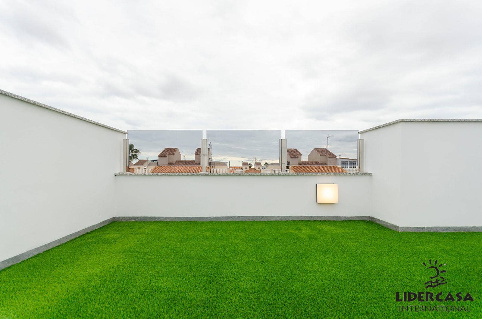 3 bedroom Semi-detached Villa for sale in Torrevieja with pool garage - € 385,000 (Ref: 9450781)