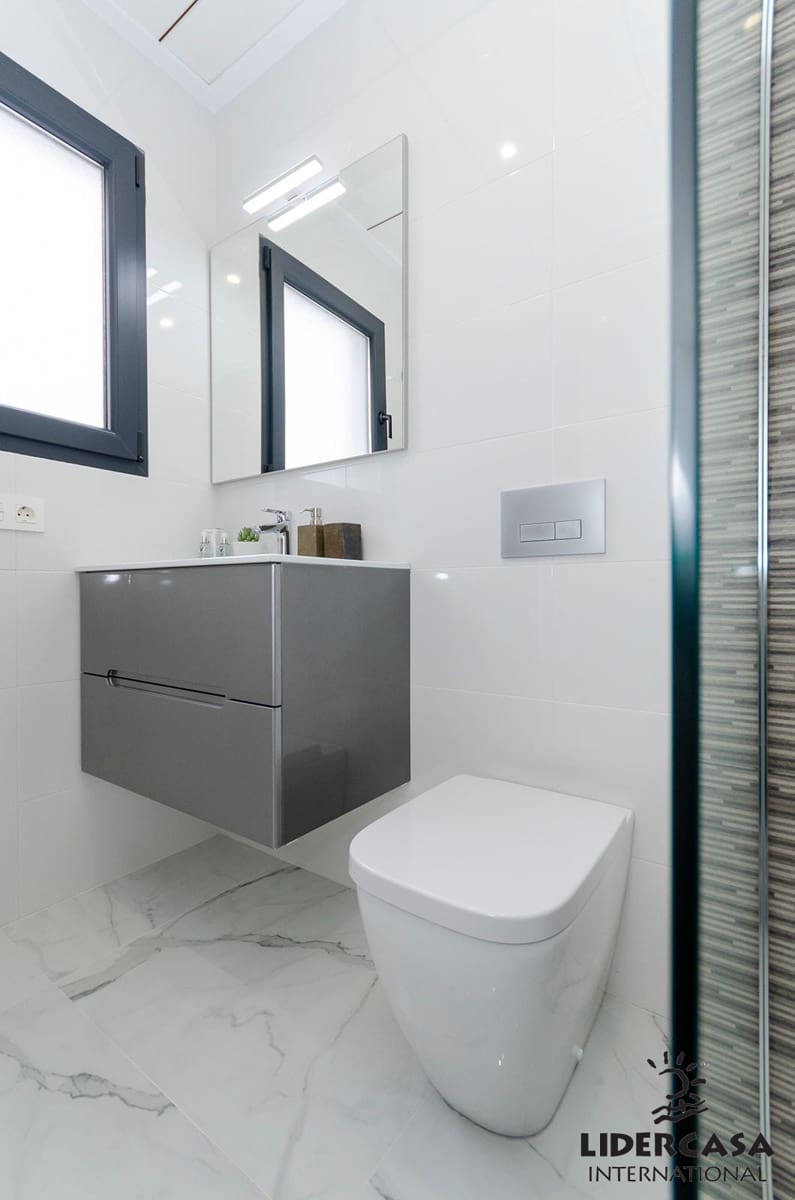 3 bedroom Semi-detached Villa for sale in Torrevieja with pool garage - € 385,000 (Ref: 9450781)