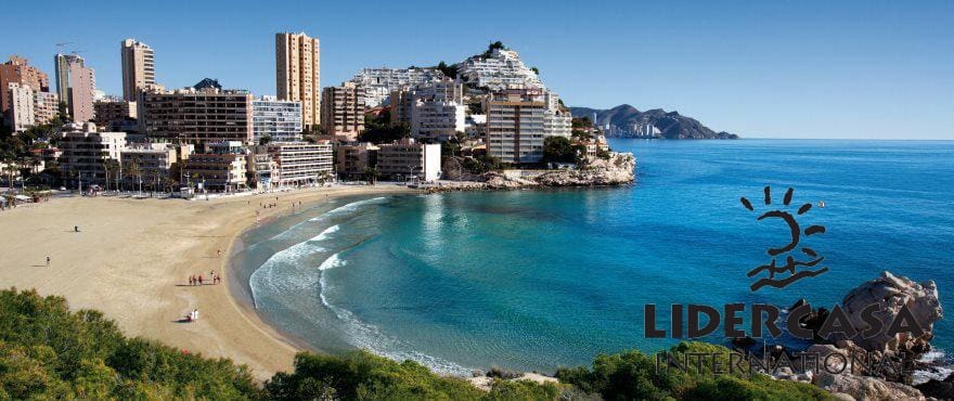 4 soveværelse Rækkehus til salg i Finestrat med swimmingpool garage - € 555.000 (Ref: 9450783)