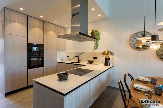 3 makuuhuone Rivitalo myytävänä paikassa Algorfa mukana uima-altaan 
autotalli - 559 000 € (Ref: 9450786)