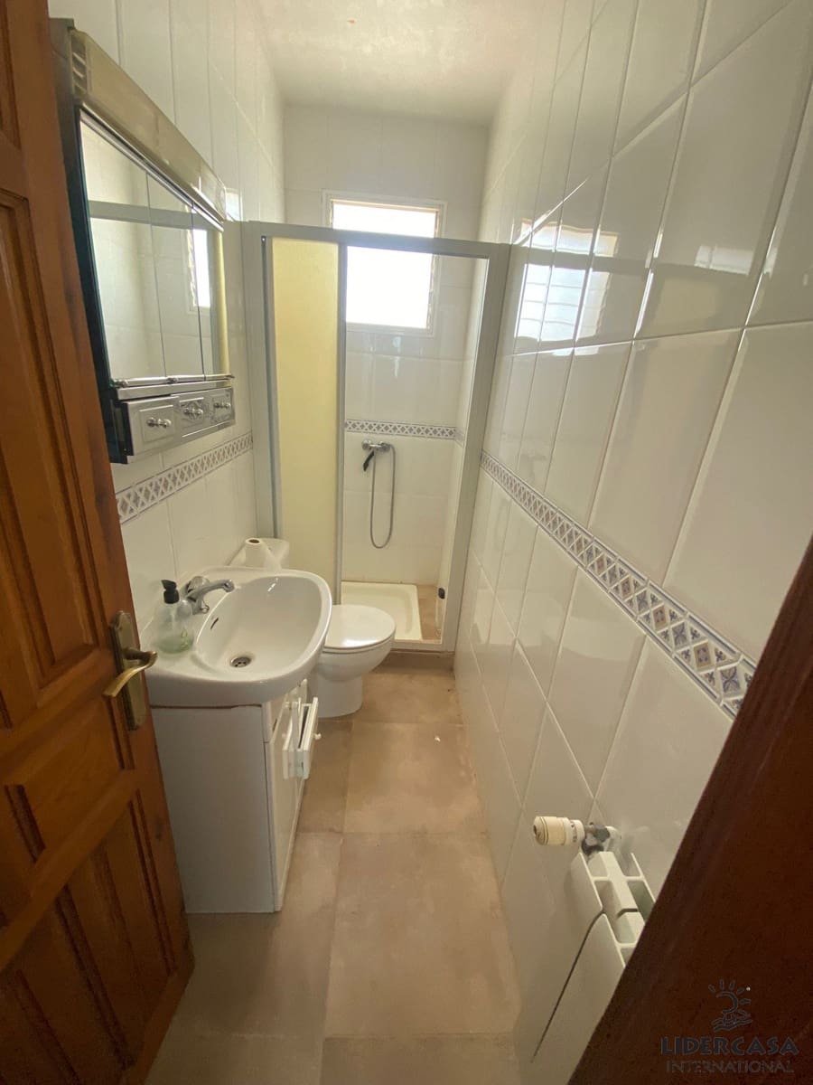 Chalet de 5 habitaciones en Fuente Alamo de Murcia en venta con garaje - 260.000 € (Ref: 9450788)
