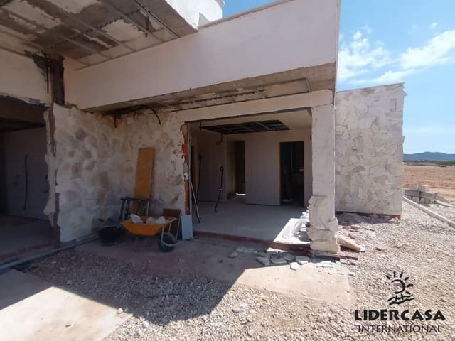 4 quarto Moradia para venda em Pinoso com piscina garagem - 598 000 € (Ref: 9450790)