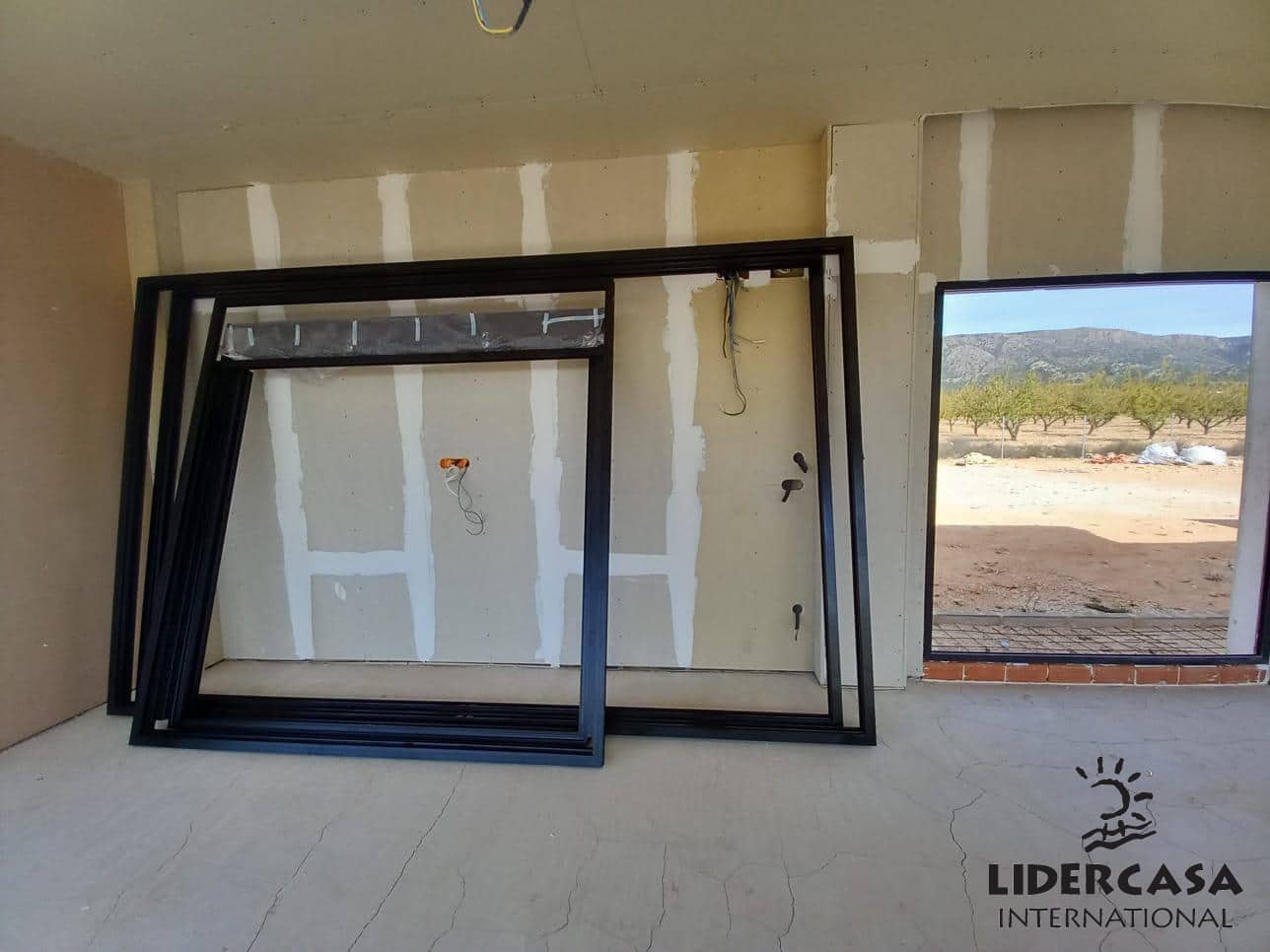 4 quarto Moradia para venda em Pinoso com piscina garagem - 598 000 € (Ref: 9450790)