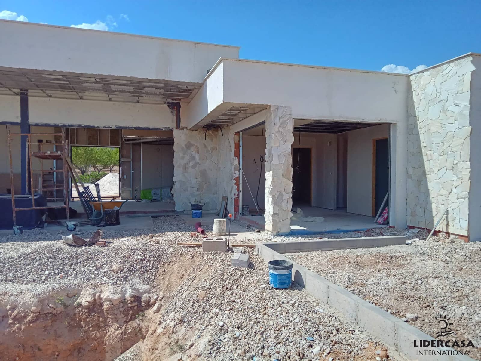 4 quarto Moradia para venda em Pinoso com piscina garagem - 598 000 € (Ref: 9450790)