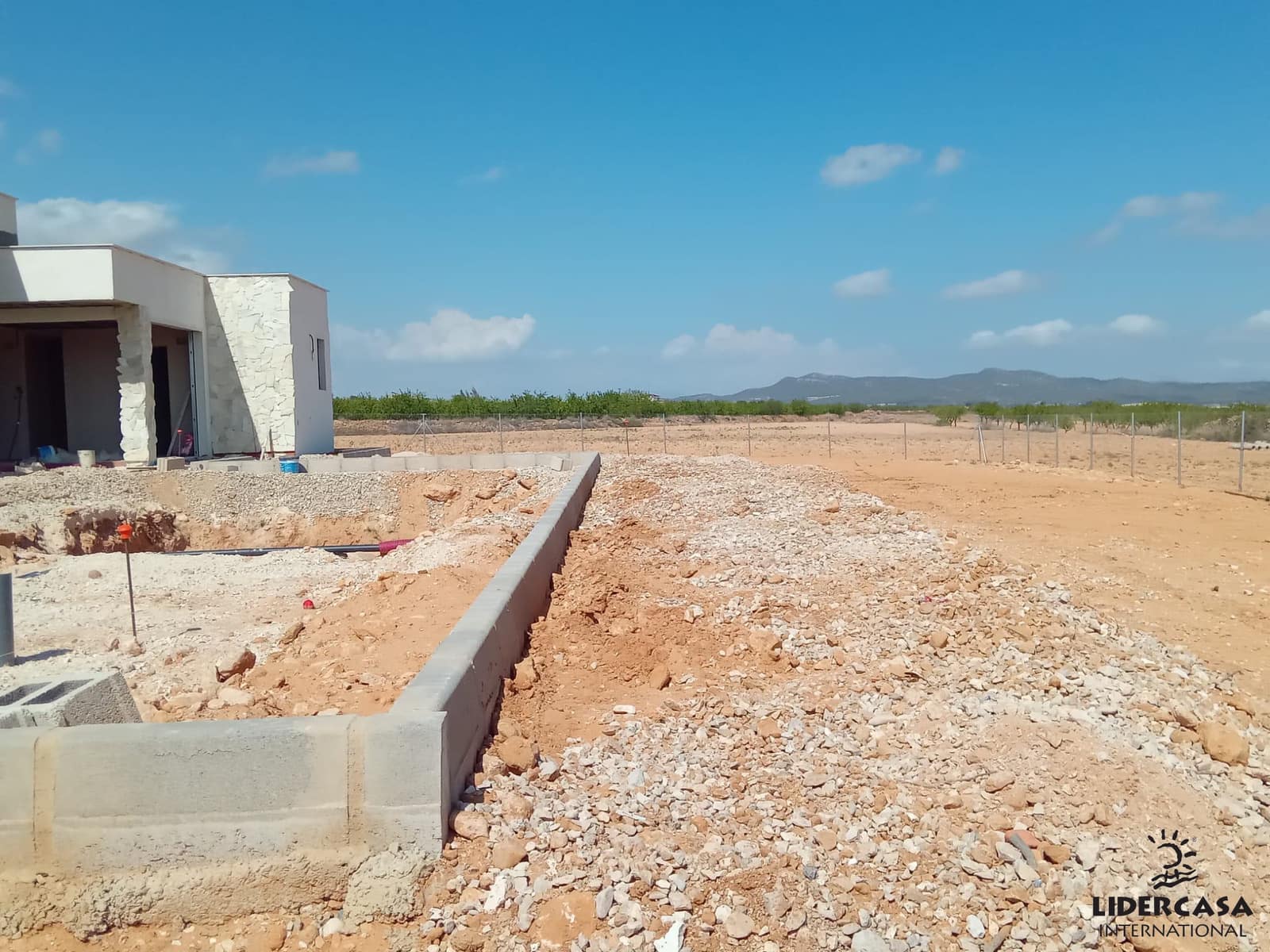 4 quarto Moradia para venda em Pinoso com piscina garagem - 598 000 € (Ref: 9450790)