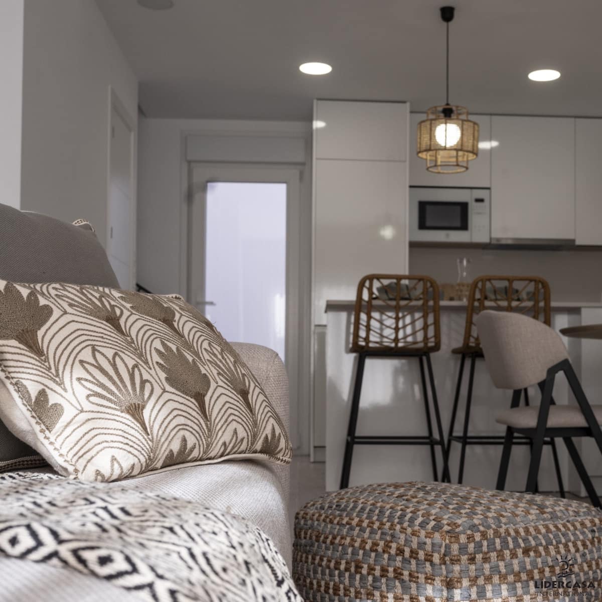 3 makuuhuone Rivitalo myytävänä paikassa Avileses mukana uima-altaan 
autotalli - 269 000 € (Ref: 9450795)