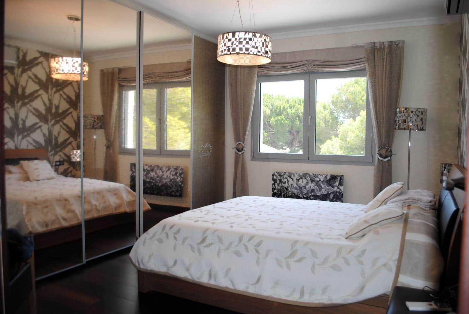 Chalet de 8 habitaciones en Orihuela en venta con piscina garaje - 1.400.000 € (Ref: 9450797)