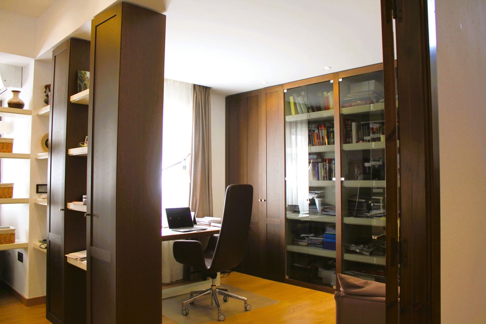 5 makuuhuone Huvila myytävänä paikassa Dehesa de Campoamor mukana uima-altaan 
autotalli - 1 100 000 € (Ref: 9450798)