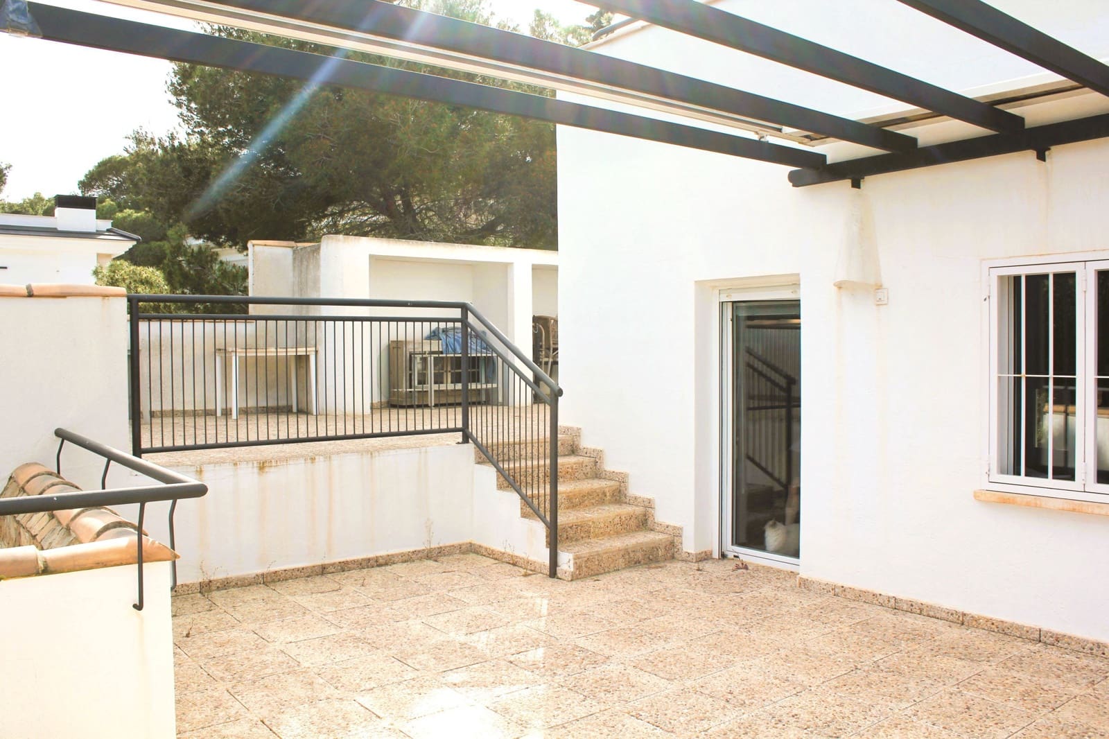 5 makuuhuone Huvila myytävänä paikassa Dehesa de Campoamor mukana uima-altaan 
autotalli - 1 100 000 € (Ref: 9450798)