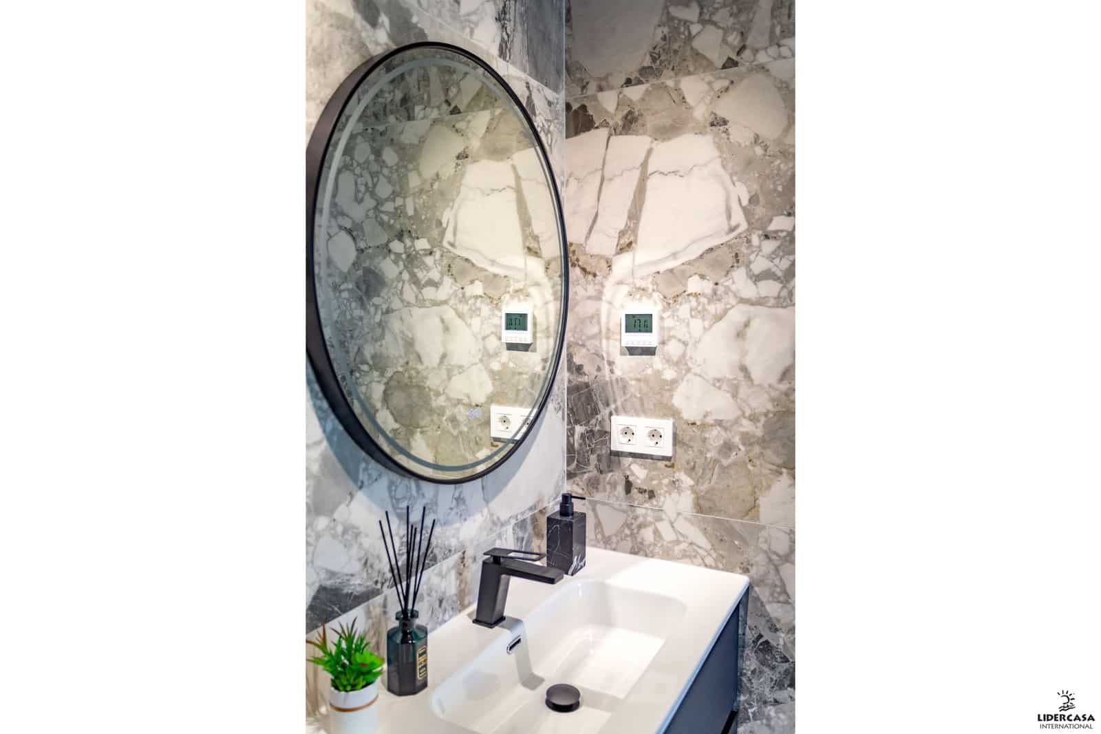 2 bedroom Apartment for sale in Finestrat with pool garage - € 345,000 (Ref: 9450799)