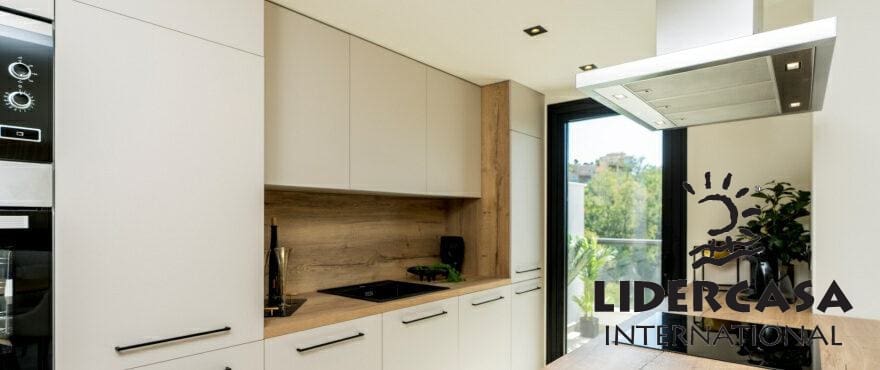 3 soverom Leilighet til salgs i Marbella med svømmebasseng garasje - € 950 000 (Ref: 9450800)