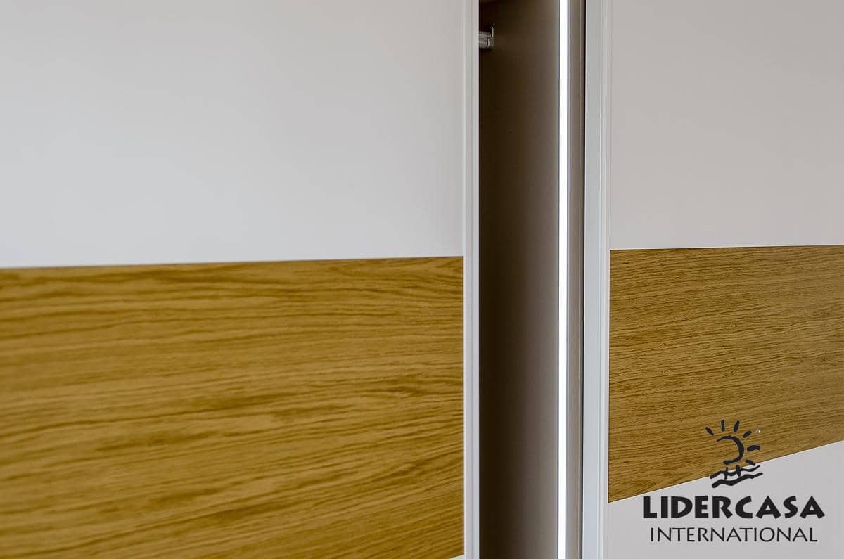 3 soverom Kjedet enebolig til salgs i Vera med svømmebasseng garasje - € 375 000 (Ref: 9450803)