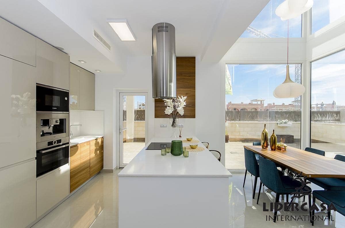 3 soverom Kjedet enebolig til salgs i Vera med svømmebasseng garasje - € 375 000 (Ref: 9450803)