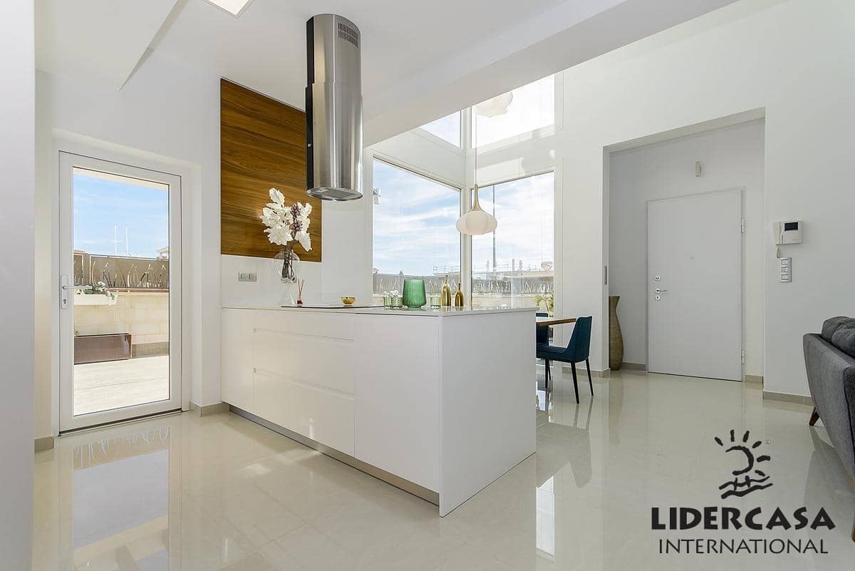 3 soverom Kjedet enebolig til salgs i Vera med svømmebasseng garasje - € 375 000 (Ref: 9450803)