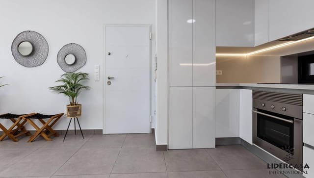 2 sypialnia Apartament na sprzedaż w Roda, San Javier z basenem garażem - 270 000 € (Ref: 9450804)